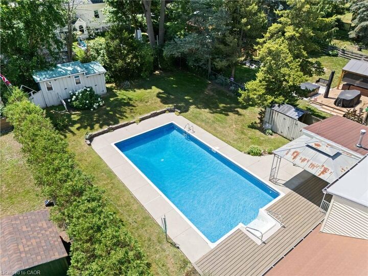 Property Photo:  411 St Andrew Street  ON N0A 1N0 