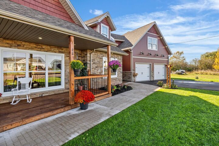 Property Photo:  29 Laughlin Street  PE C0B 1T0 