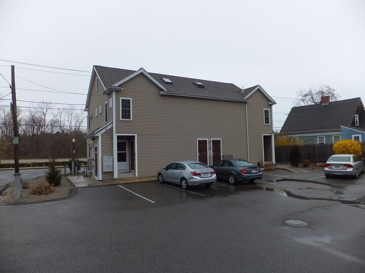 Property Photo:  1581 Commercial St 5  MA 02189 