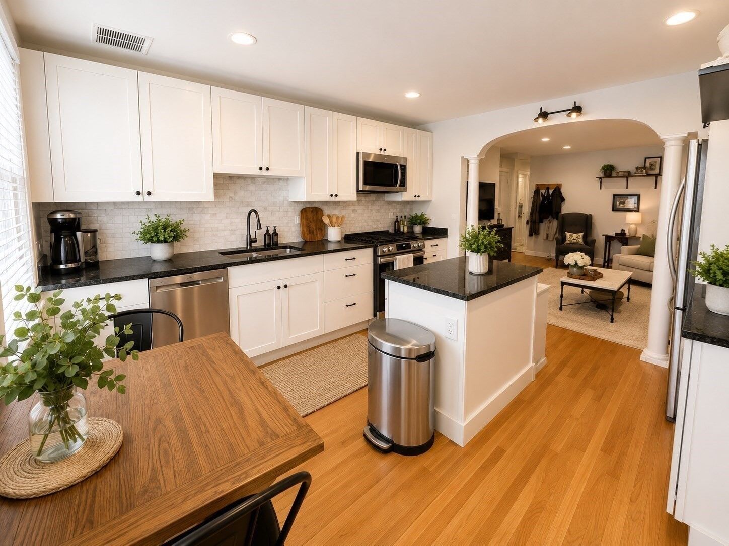 Property Photo:  28 Monument St 1  MA 02129 