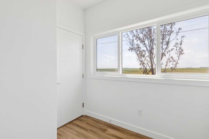 Property Photo:  145 Chelsea Mews 84  AB T1X 3H1 