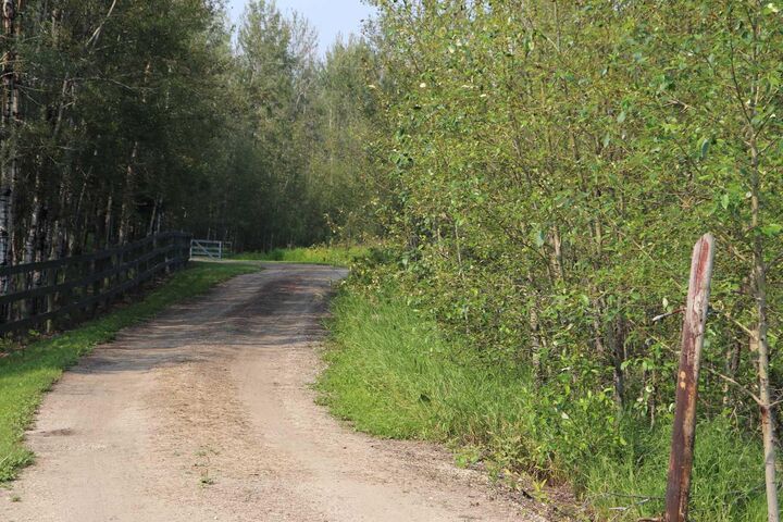 NE-26-53-10 Hwy 16W — photo 1