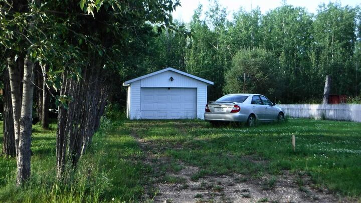 Property Photo: 5309 52 Avenue AB T0H 3N0