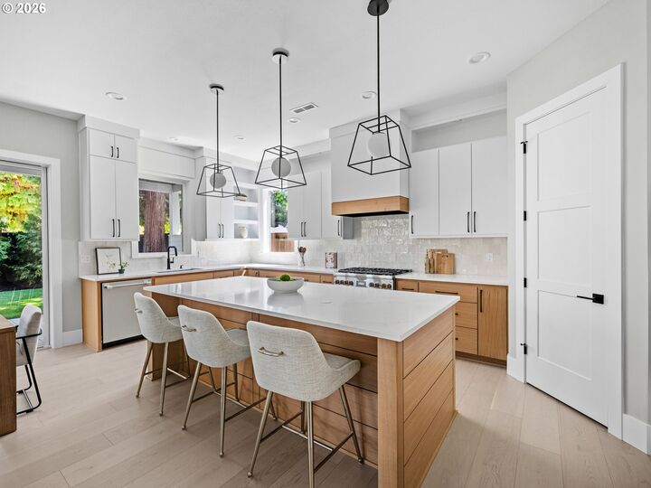 Property Photo:  3652 NW Lana Pl  OR 97229 