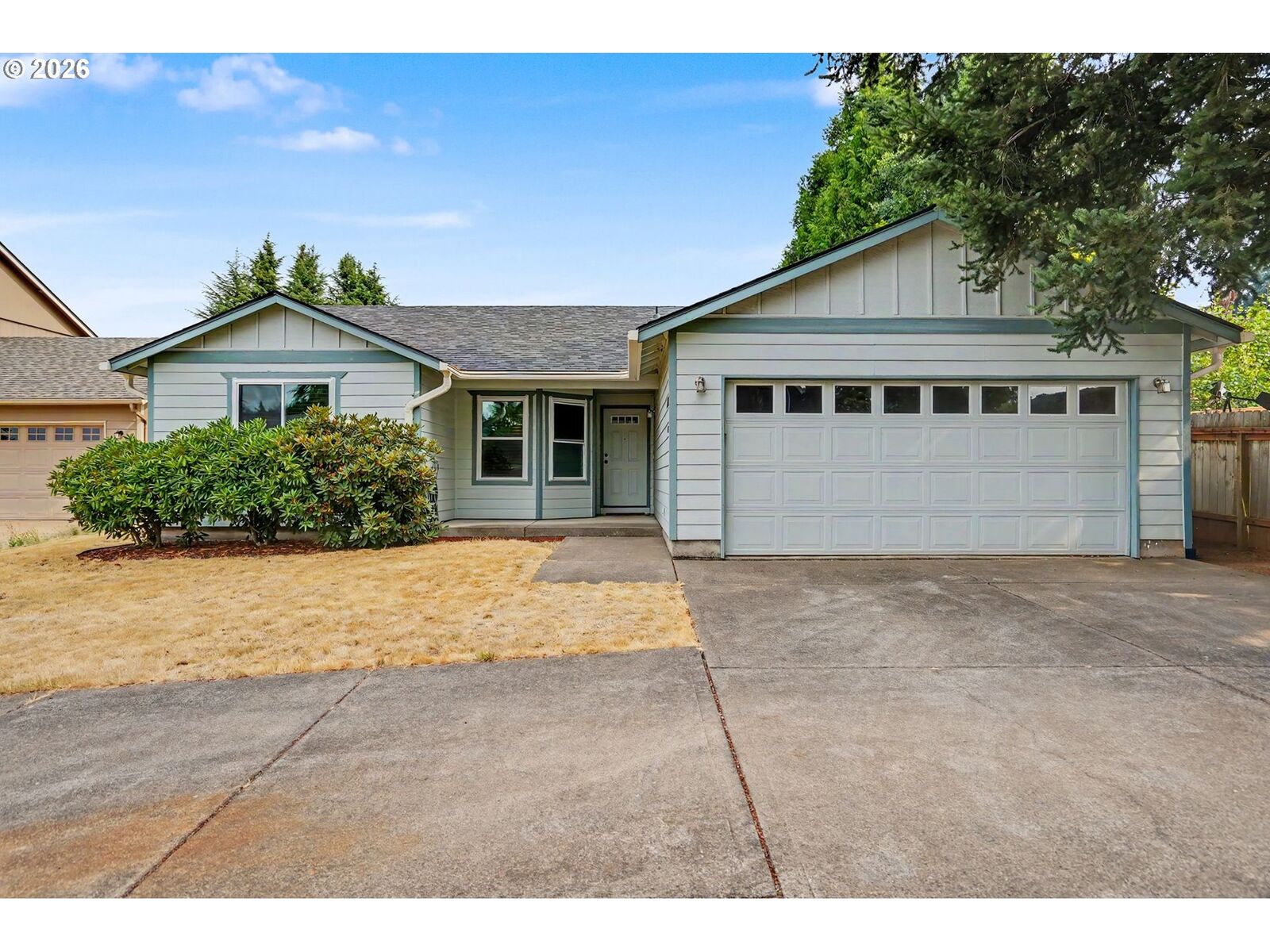 Property Photo: 1241 Anna Ln OR 97306