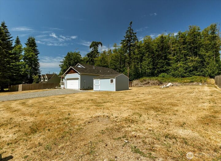Property Photo:  1235  Russell Drive  WA 98329 