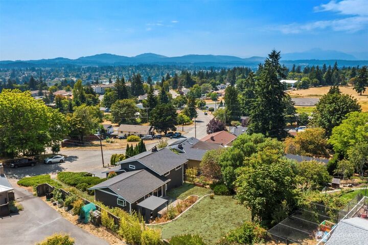 Property Photo: 920 Callahan Drive WA 98310