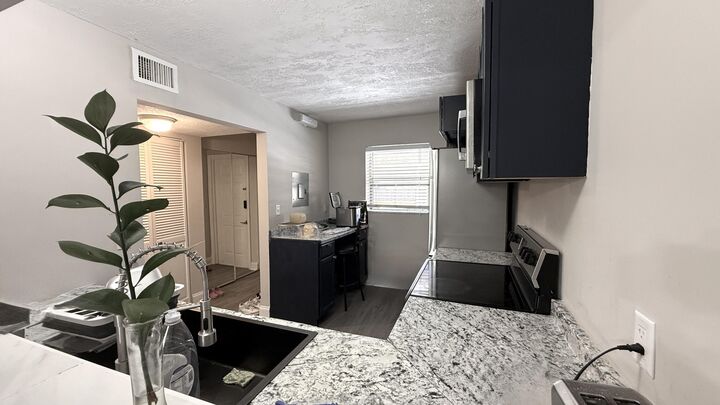 Property Photo:  2925 SW 22nd Avenue 203  FL 33445 