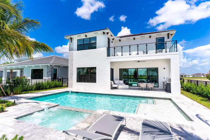 Property Photo:  12660 Solana Bay Circle  FL 33412 