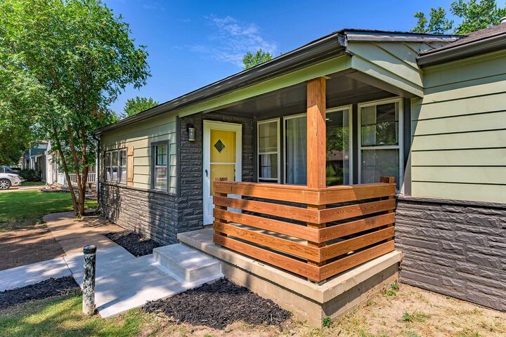 Property Photo:  1858 S Volutsia Ave  KS 67211-4733 
