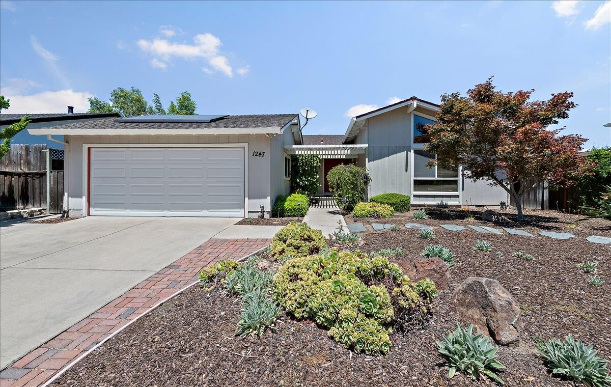 Property Photo:  1247 Ironbridge Way  CA 95118 