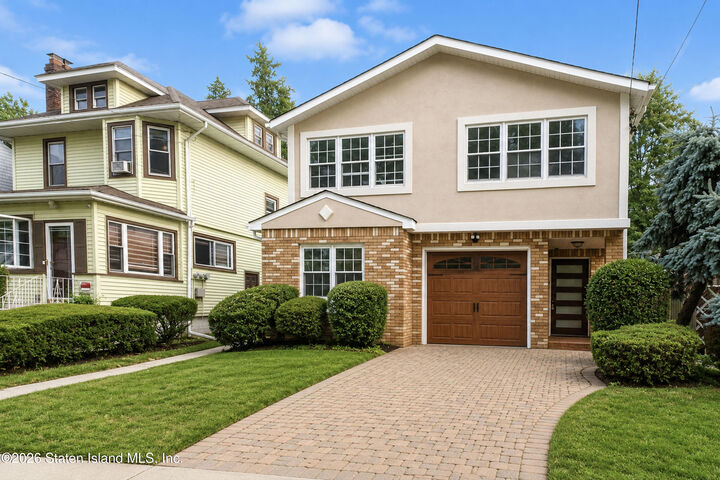 Property Photo:  152 Rice Avenue  NY 10314 