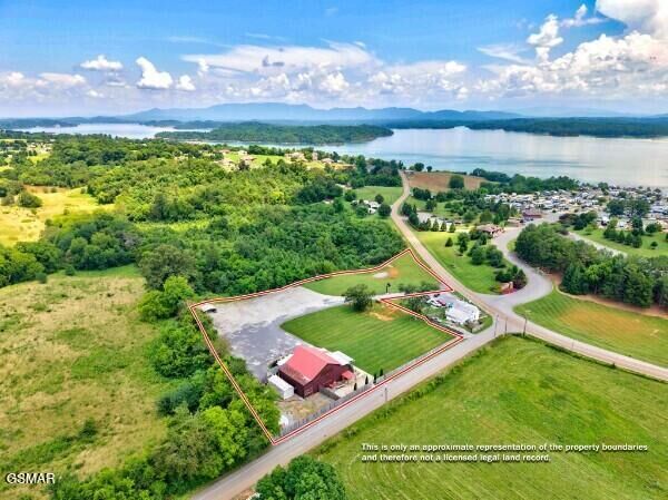 Property Photo:  1686 Highway 139  TN 37725 