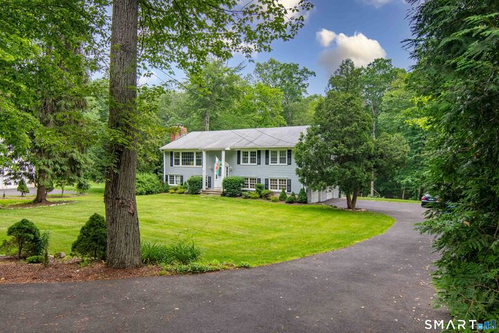 Property Photo:  113 Dogwood Lane  CT 06903 