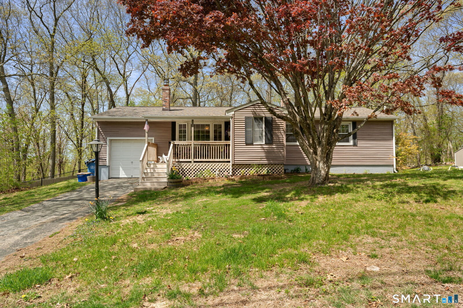 Property Photo:  17 Ledgewood Drive  CT 06335 