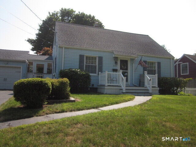 Property Photo: 599 Buckingham Avenue CT 06460