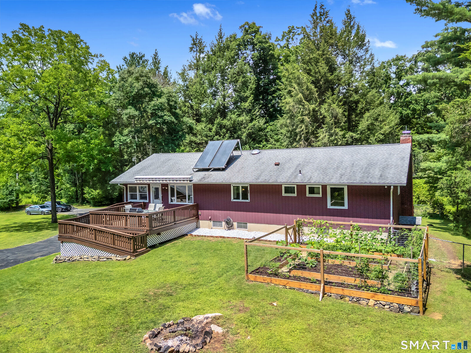 Property Photo:  25 Obtuse Hill Road  CT 06804 