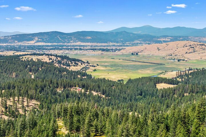 Property Photo:  Nka E Belmont Rd  WA 99023 