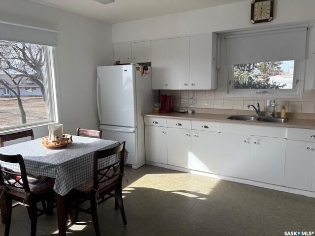 Property Photo: 211 Throne Street SK S0N 2H0