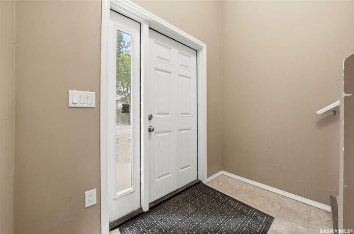 Property Photo: 1957 Halifax Street SK S4P 1T6