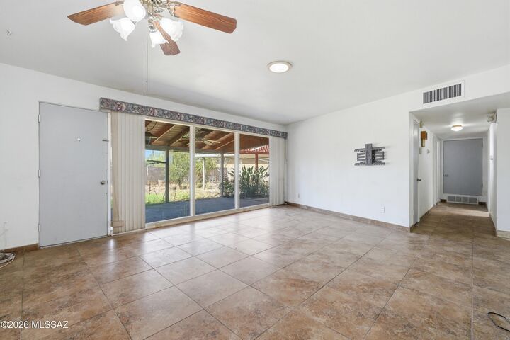 Property Photo: 1257 W Navajo Street AZ 85705