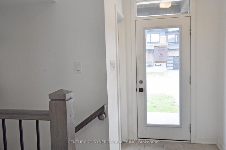 Property Photo:  284 Ormiston Crescent  ON K2J 7E4 