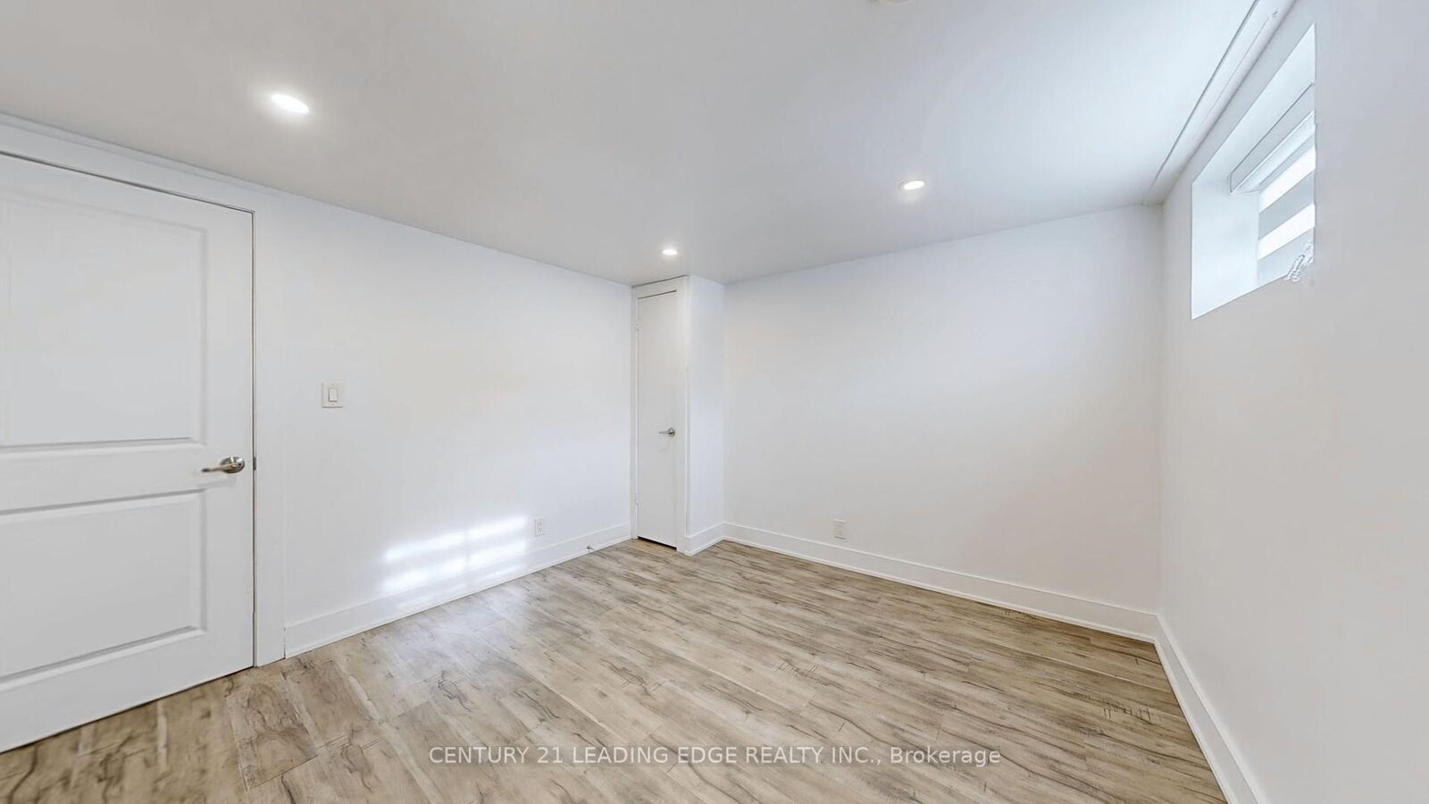 Property Photo: 70 Wexford Boulevard ON M1R 1L3