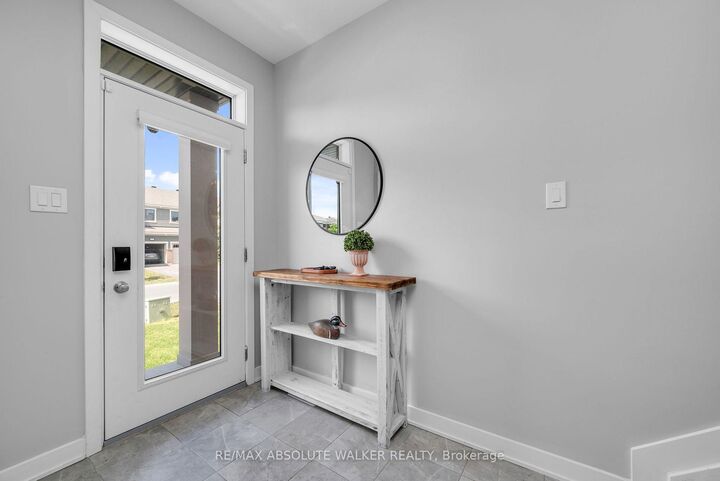 Property Photo:  2176 Winsome Terrace  ON K4A 5N1 