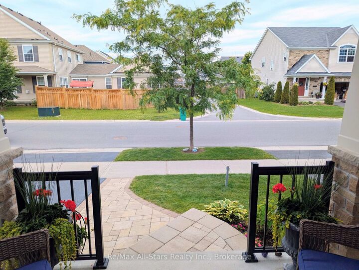 Property Photo: 553 Grange Way ON K9H 7M9