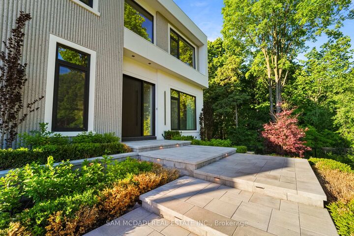 Property Photo:  10 Peter Morse Way  ON L4J 1Z8 