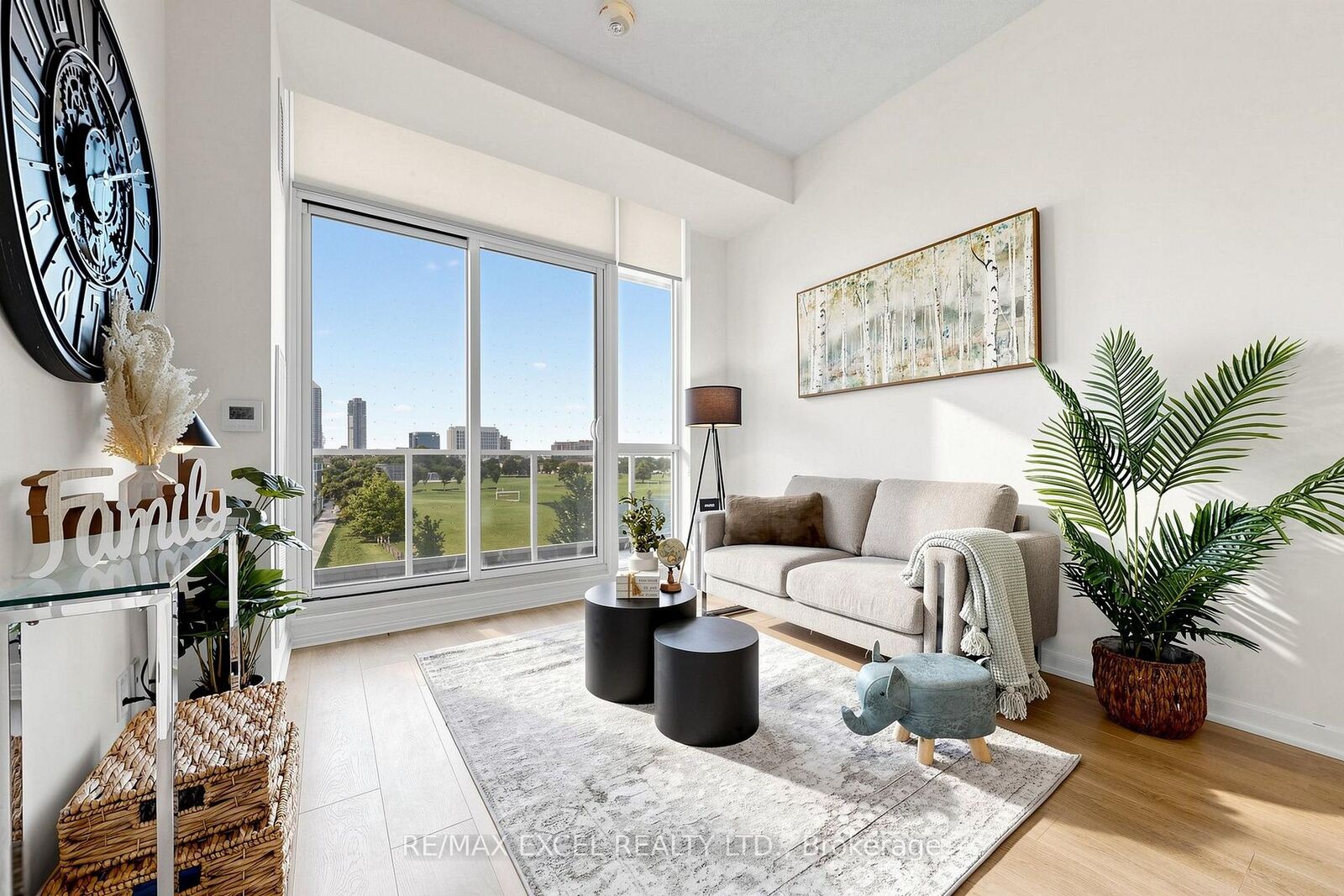 Property Photo:  38 Forest Manor Road 307  ON M2J 0H4 