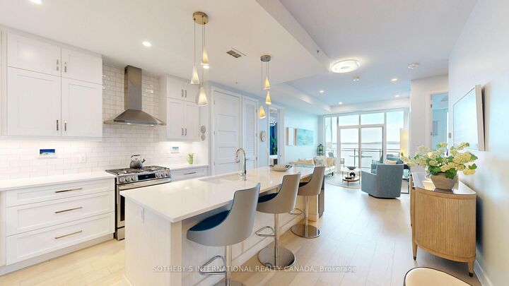 Property Photo: 129B South Street 620 ON K7G 0B1