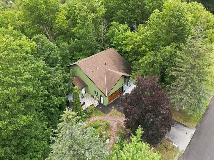 Property Photo:  21671 Brunon Avenue  ON L0C 1G0 