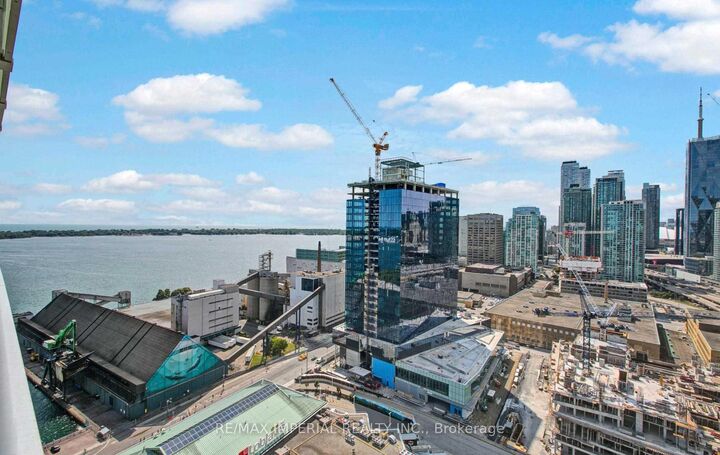 Property Photo: 15 Lower Jarvis Street 2706 ON M5E 0C4