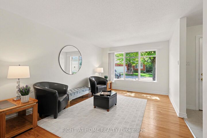 Property Photo:  54 Fieldcrest Avenue  ON K2J 4Y8 
