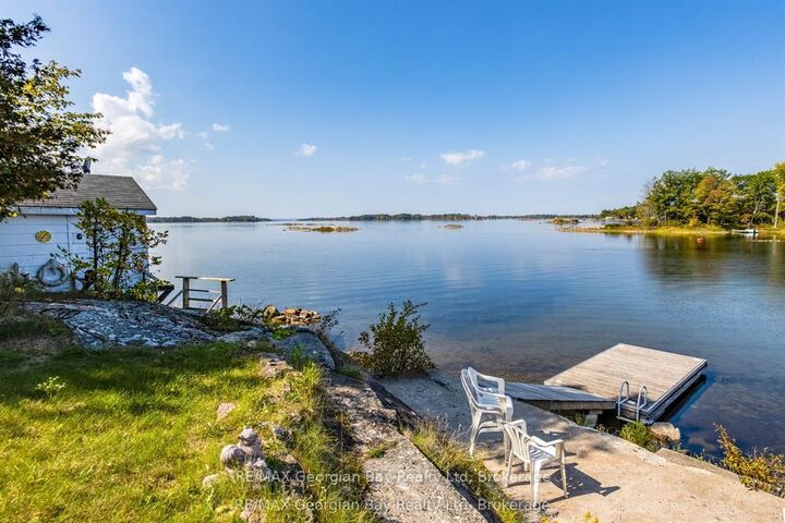 Property Photo: 134 Forest Harbour Parkway ON L0K 2C0