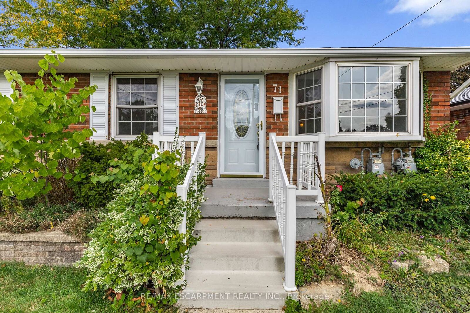 Property Photo:  71 Organ Crescent Main  ON L8T 1Y8 