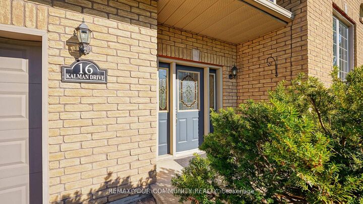 16 Kalman Drive — photo 1