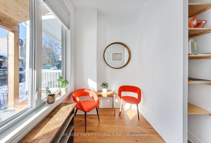 Property Photo:  141 Claremont Street E Main &Amp Lower  ON M6J 2M7 