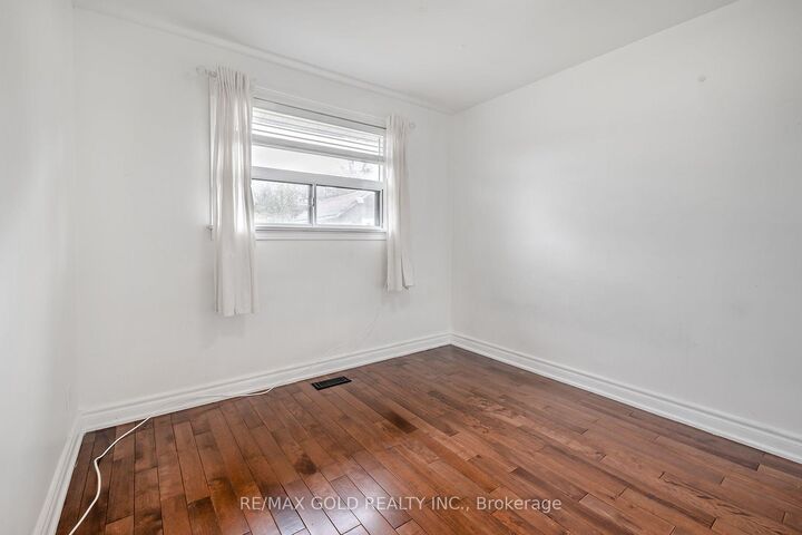 Property Photo:  3 Willamere Drive  ON M1M 1W5 