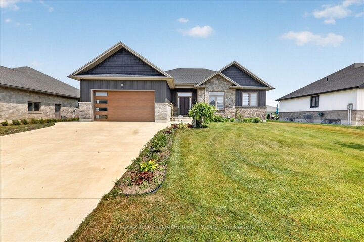 Property Photo:  11 McTavish Crescent N  ON N0G 2R0 