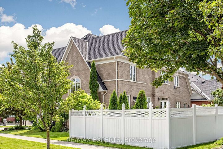 Property Photo: 30 Alhart Street ON L4E 5E8