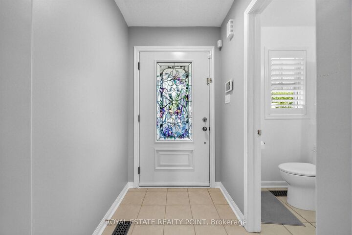Property Photo:  141 Raponi Circle  ON M1X 2C6 