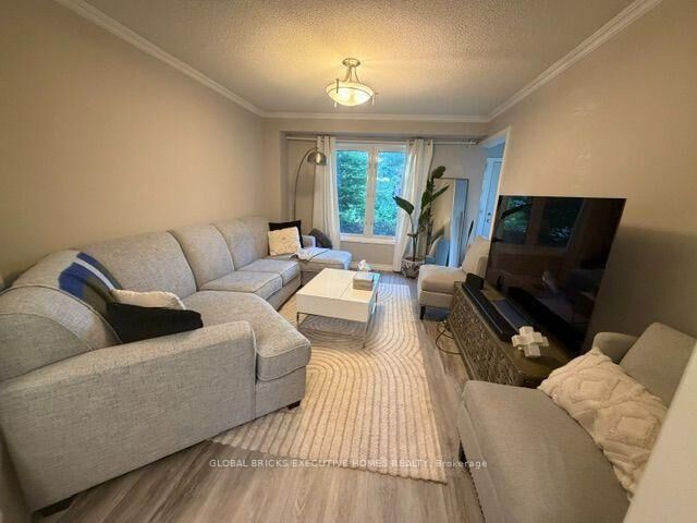 Property Photo: 3232 Ulman Road ON L6L 5T1