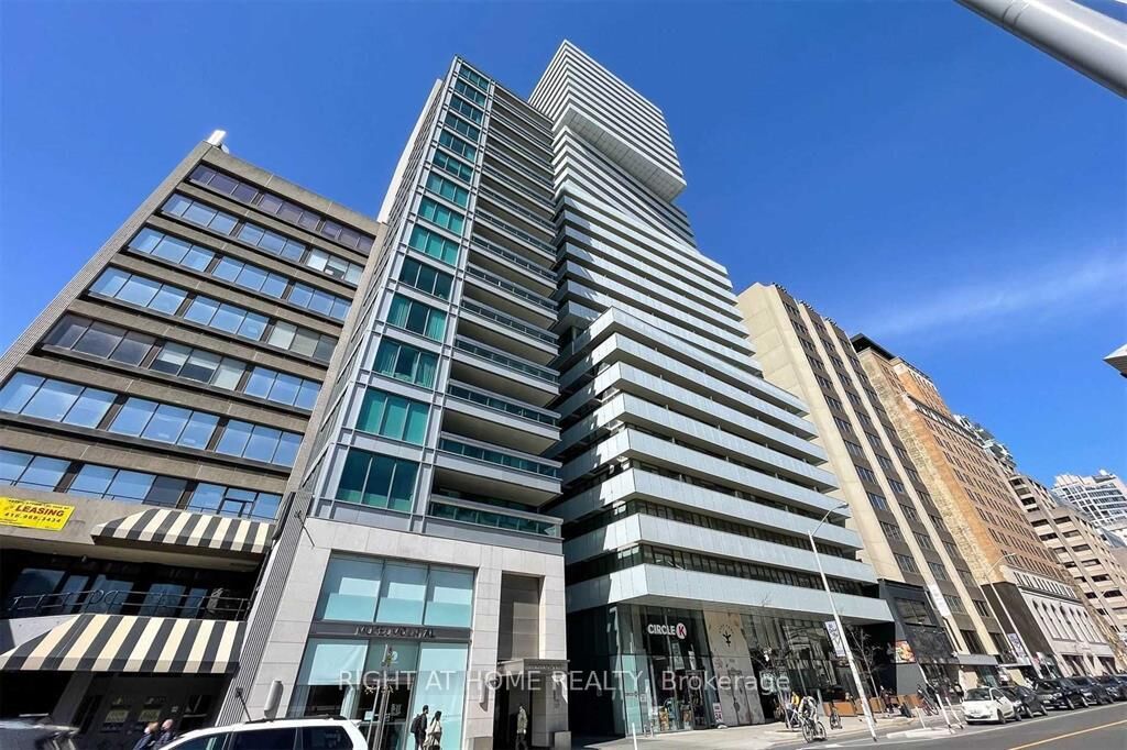Photo de la propriété: 200 Bloor Street W 1604 ON M5S 1T8