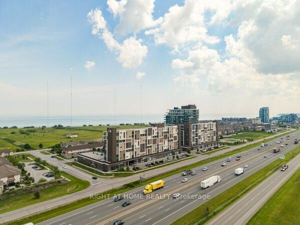 Property Photo:  550 North Service Road 213  ON L3M 0H9 