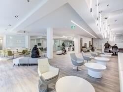 Property Photo:  181 Dundas Street E 5105  ON M5A 0N5 