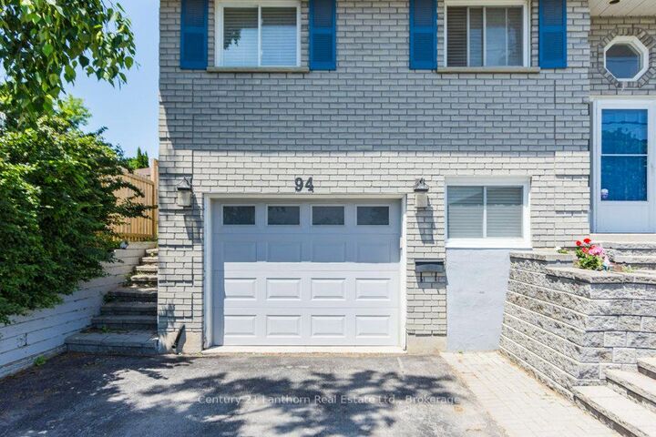 Property Photo:  94 North Murray Street  ON K8V 2E7 