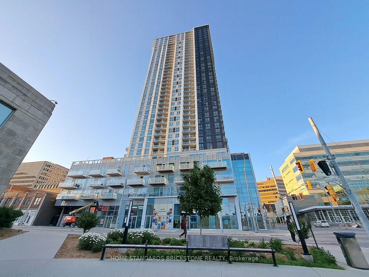 Property Photo: 60 Frederick Street 2201 ON N2H 0C7