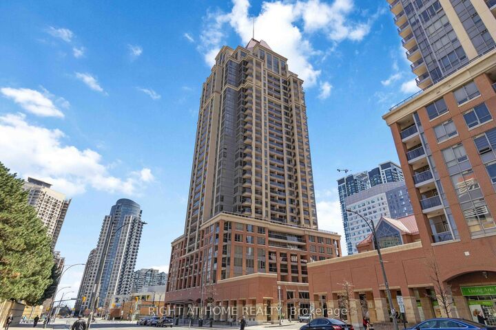 Property Photo:  4080 Living Arts Drive W 2104  ON L5B 4N3 